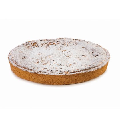 Tarta redonda con base dorada, cubierta con almendras fileteadas y espolvoreada con azúcar glas, fondo blanco