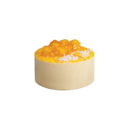 Pastel de mousse de mango redondo con cobertura brillante de fruta naranja y coco en copos sobre base cremosa lisa.