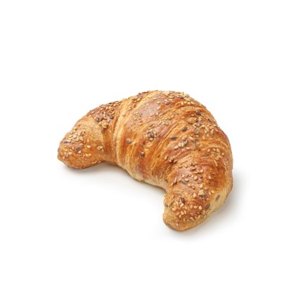 Croissant dorado cubierto con mezcla de semillas, en forma de media luna, fondo blanco.