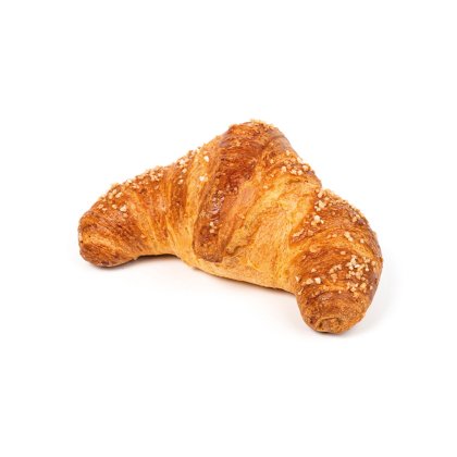 Croissant dorado con cobertura crujiente de cristales de azúcar, forma curva, fondo blanco