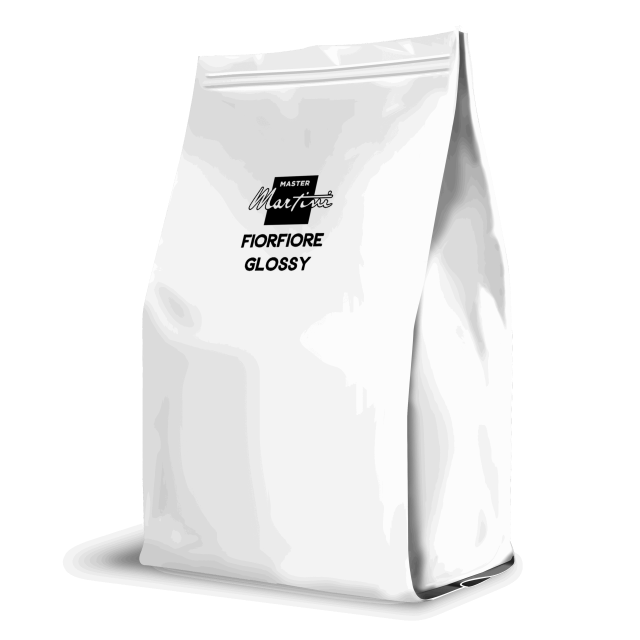 Bolsa doypack blanca con logo negro Master Martini, etiquetada "Fiorfiore Glossy", cierre zip resellable