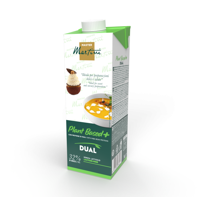 Caja de nata dual Master Martini Plant Based+, sin lactosa, con imágenes de sopa y postre en la etiqueta.